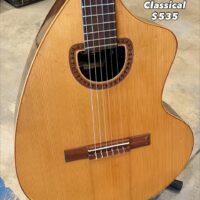 1974 Giannini AWKN6 classical guitar Made in Brazil w/original chip case - $535
