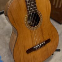 Jesus Diaz Reyes classical - $695 Call 323-505-7777 to purchase.