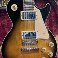 1995 Gibson Les Paul Standard w/ohsc - $2,995