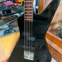 1980s Hamer Blitz bass w/ohsc - $895 Pickups & knobs replaced.