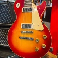 1972 Gibson Les Paul Deluxe w/ohsc - $2,795